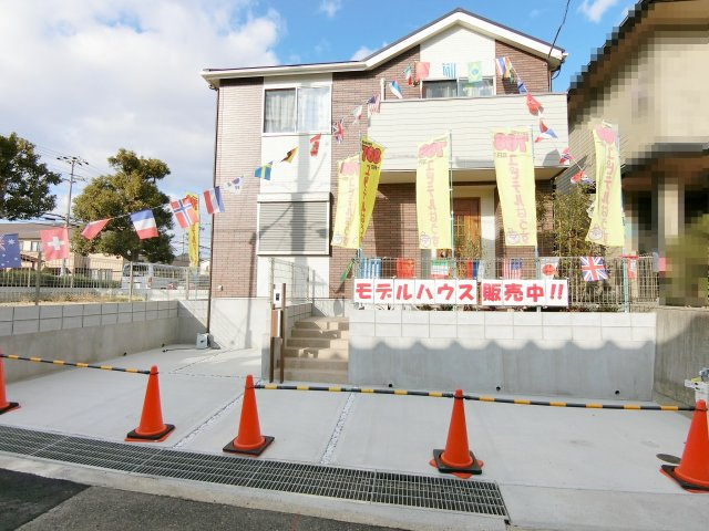 西区持子　新築一戸建ての外観