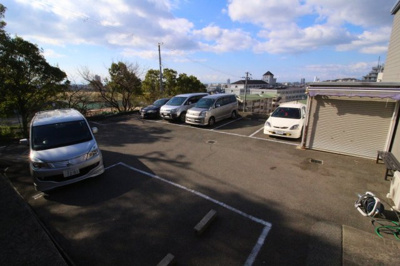 【駐車場】 | グリーンハイツ
