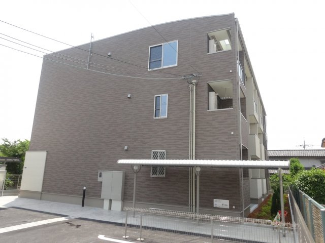 クレール宝塚（山本丸橋）の外観