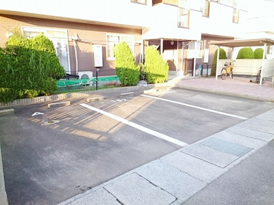 【駐車場】 | ガーデンパークA