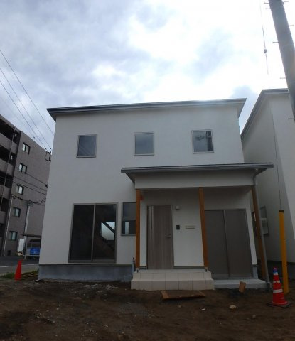 スカイホーム　D　2号棟