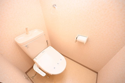 【トイレ】 | ヴィルドミール天理 | 同物件別部屋写真