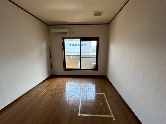 東大阪市若江西新町３丁目の賃貸マンションの居間・リビング