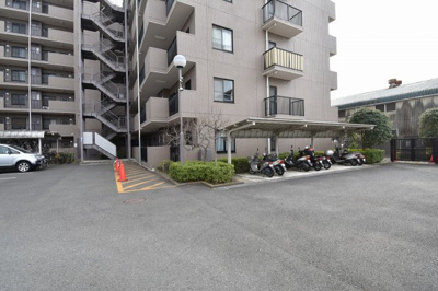 【その他共用部分】 | クリオ新横浜北参番館 | バイク置場