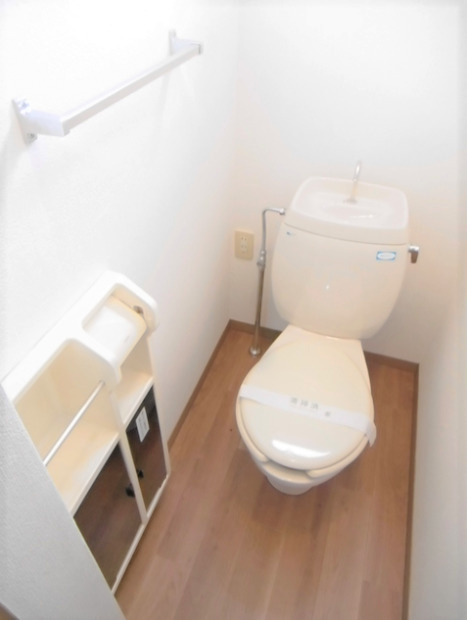 アフローテ山川のトイレ|コンパクトで使いやすいトイレです