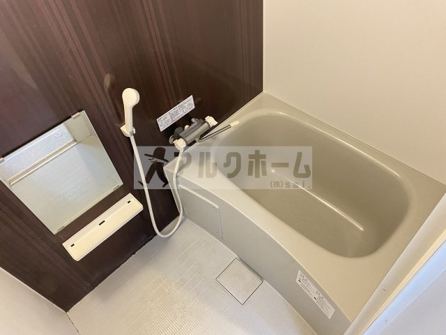 ベルリード稲山の浴室