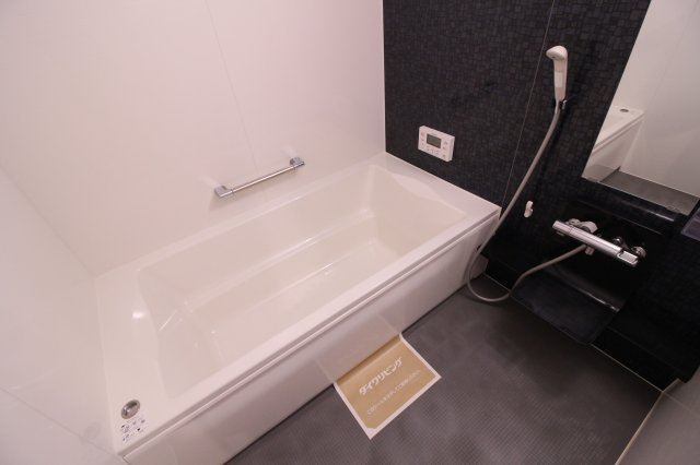 クレールわかばの浴室