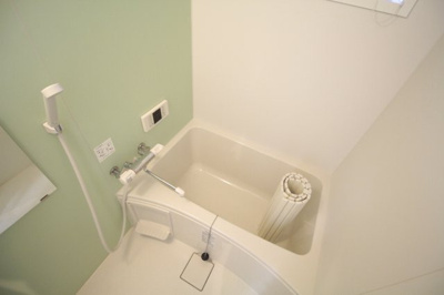 【浴室】 | AQUE15 | 浴室乾燥機、追い焚き給湯付き！