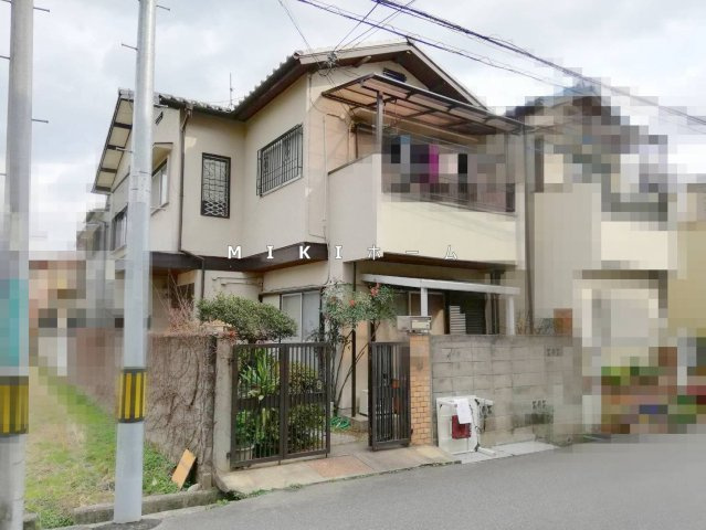 箕面市牧落１丁目　中古戸建