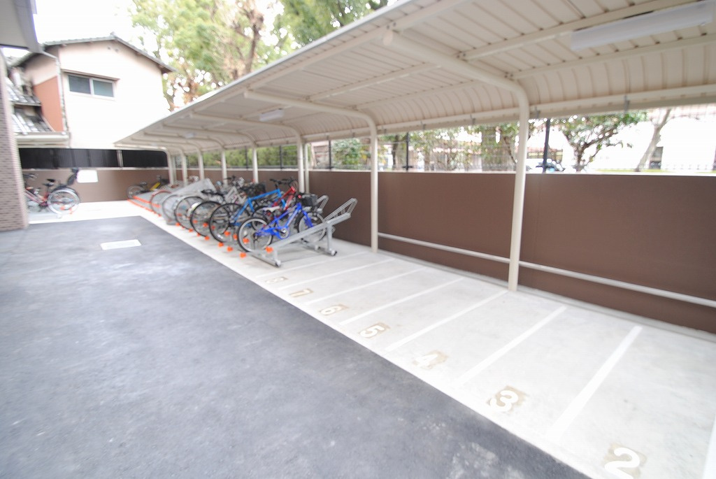 グランフォーレ諏訪野プレミアムのその他共用部分|駐輪場