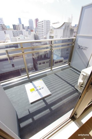 エスキュート梅田東　仲介手数料無料のバルコニー