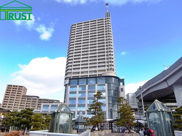 ティオ舞子の外観|JR舞子駅直結のタワーマンションです、下部階に商業施設があり大変便利です。