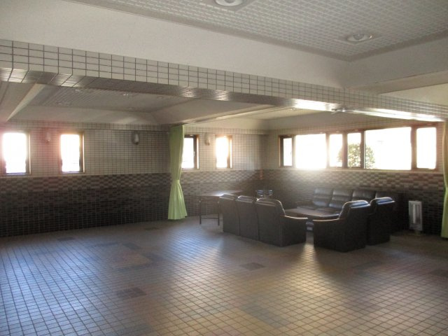 ライオンズガーデン船橋薬園台３階　船橋市飯山満３丁目　中古マンションのエントランス|エントランスホールです。