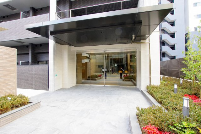 ファーストフィオーレ難波南パークサイド　仲介手数料無料のエントランス