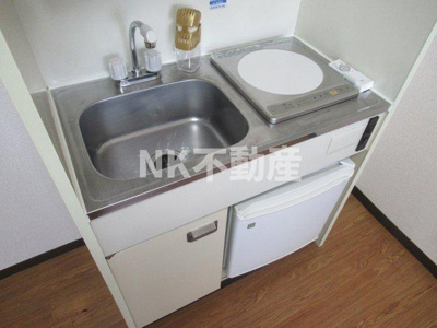 【キッチン】 | エアリーコート小阪 | きれいなキッチンです