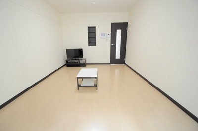 【居間・リビング】 | ブルーハイツ小笹