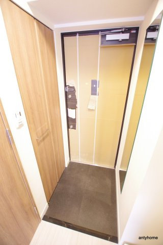 プレサンス梅田北ディア　仲介手数料無料の玄関