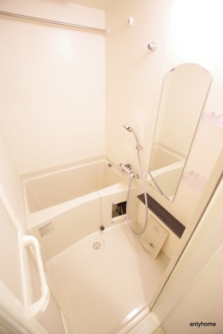 プレサンス梅田北ディア　仲介手数料無料の浴室