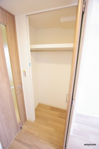 プレサンス梅田北ディア　仲介手数料無料の収納