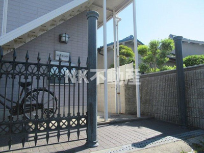 【エントランス】 | A-フラット（若江岩田賃貸） | 敷地内です