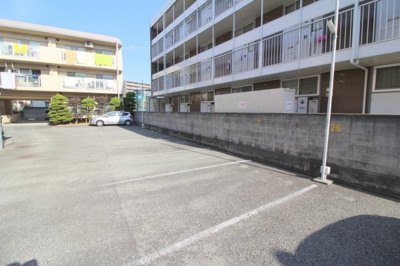 【駐車場】 | 宏栄ハイツ