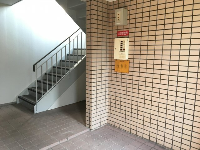 カルチェラタン石橋Ⅱのエントランス