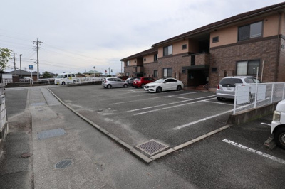 【駐車場】 | UNIT・8B