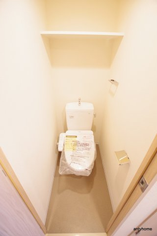 プレサンス梅田東グラッド　仲介手数料無料のトイレ