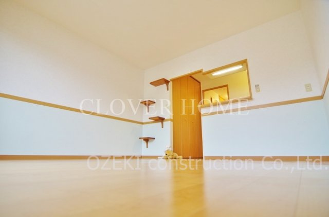 コンフォート東越谷の居間・リビング