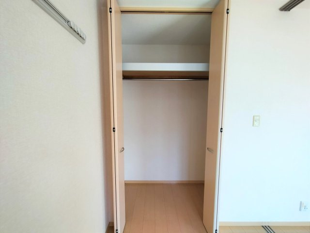 リビングタウンかじま台Aの収納