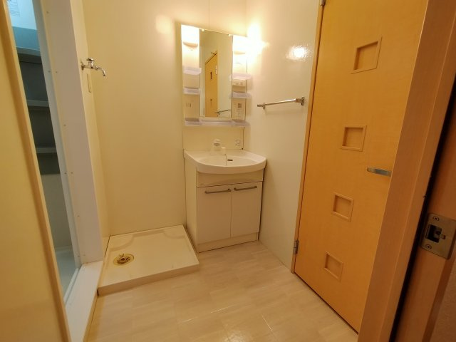 リビングタウンかじま台Aの洗面所