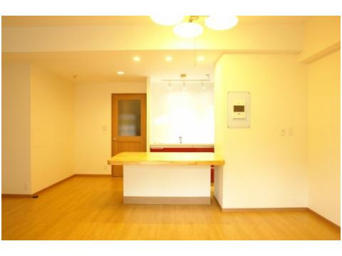 ロマネスクヴューコート植物園のキッチン|使いやすいキッチンです