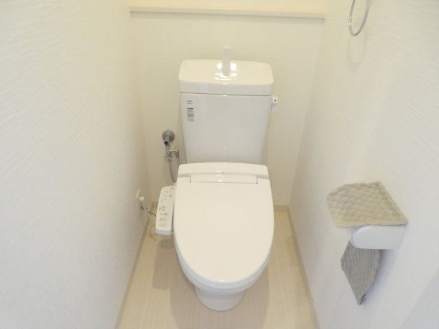 【トイレ】 | ミントコート魚住 | ※写真は同物件別部屋