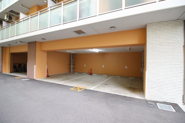 【駐車場】 | Ｍプラザ小阪駅前