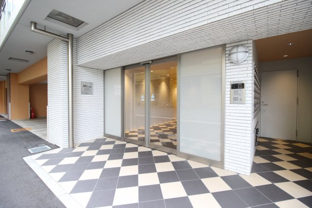 【エントランス】 | Ｍプラザ小阪駅前