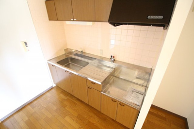 【キッチン】 | ラール山下