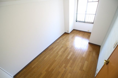 【洋室】 | ラール山下