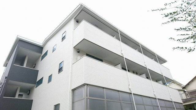 池田市井口堂３丁目の賃貸マンションの外観|きれいな外観です