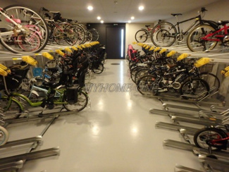 【駐車場】 | 駐輪場