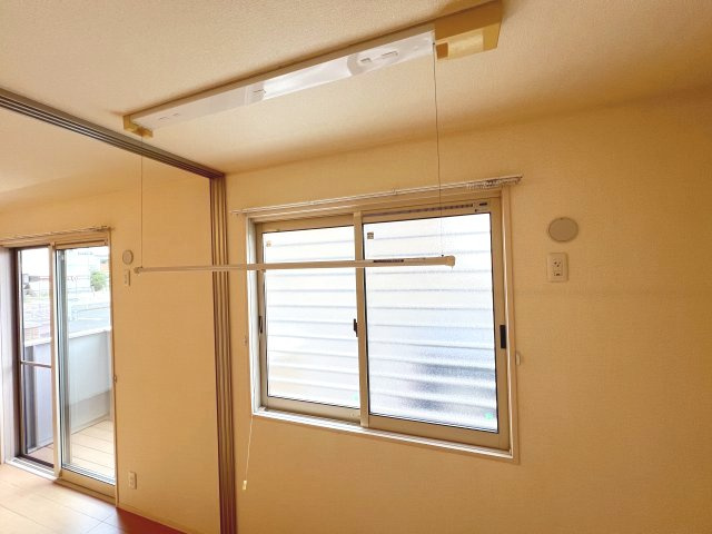 カーミー・呉竹の設備|室内物干し