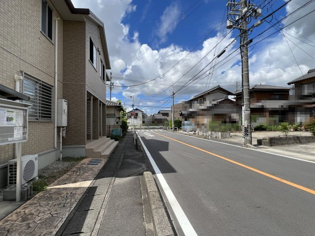 カーミー・呉竹の周辺|接面道路