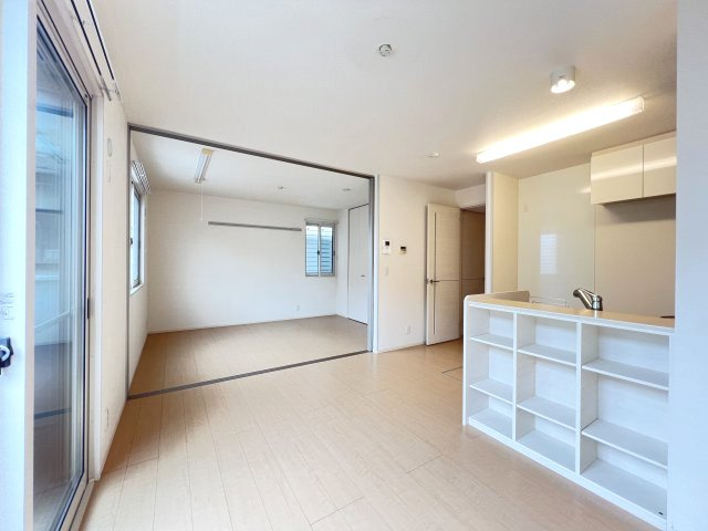 カーミー・呉竹の居間・リビング|LDK10帖+洋室6帖