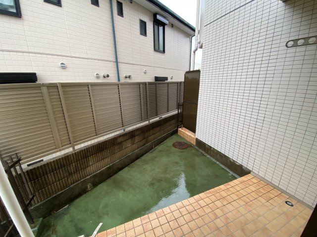 エルデ金剛の駐車場