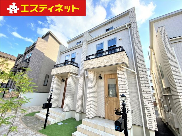 SanctuaryCourt B棟の外観