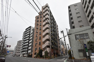【外観】 | 横浜市営地下鉄ブルーライン「吉野町」駅徒歩5分・「阪東橋」駅徒歩7分と2駅利用可能！
