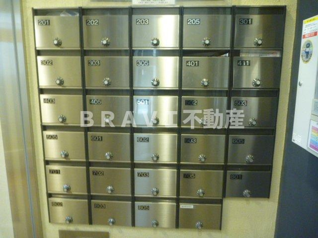 b.shade（ビーシェイド）　BRAVI不動産のその他共用部分|【b.shade】集合ポスト