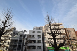 【展望】 | 物件のお問い合わせは、 ０３－６７２１－０８１８までお気軽にどうぞ！
バルコニーからの眺望