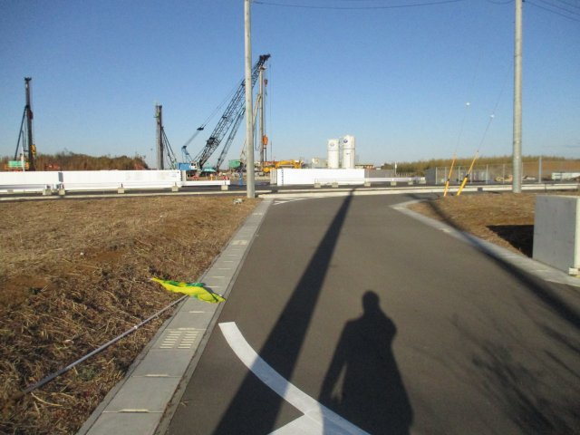 八千代市緑が丘西７丁目　土地　人気の「はぐみの杜」内　建築条件なしの前面道路含む現地写真|前面道路含む現地写真です　