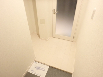 【玄関】 | クローバーハイツ森小路2号棟