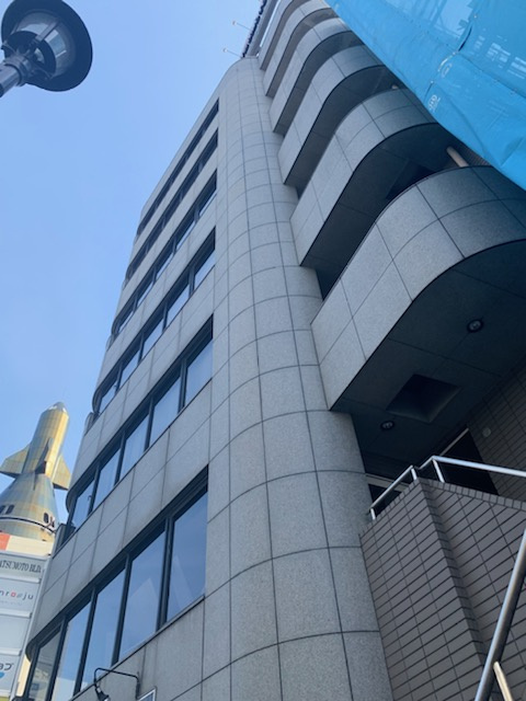 松本ビルの外観